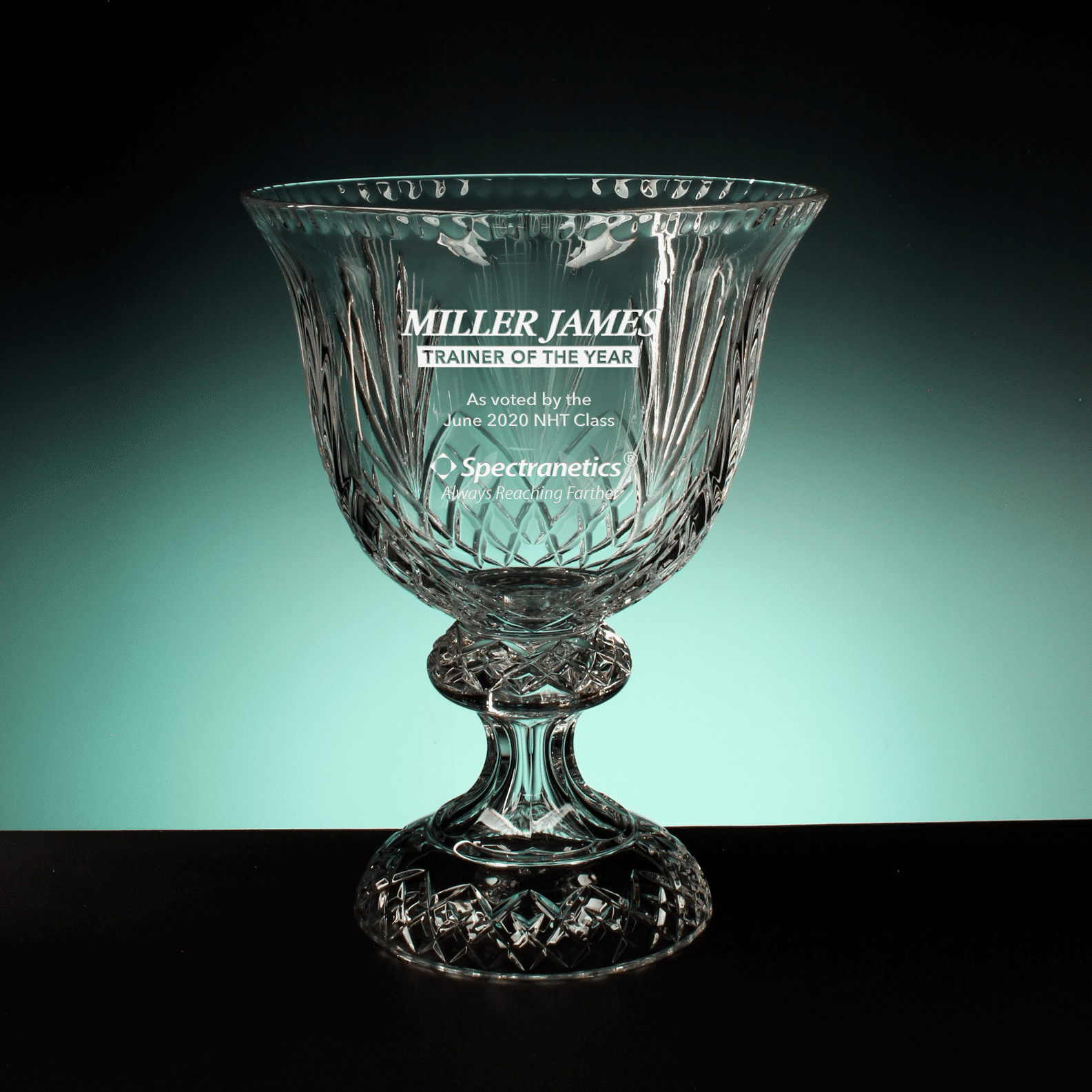Coronado Trophy Cup, Optic