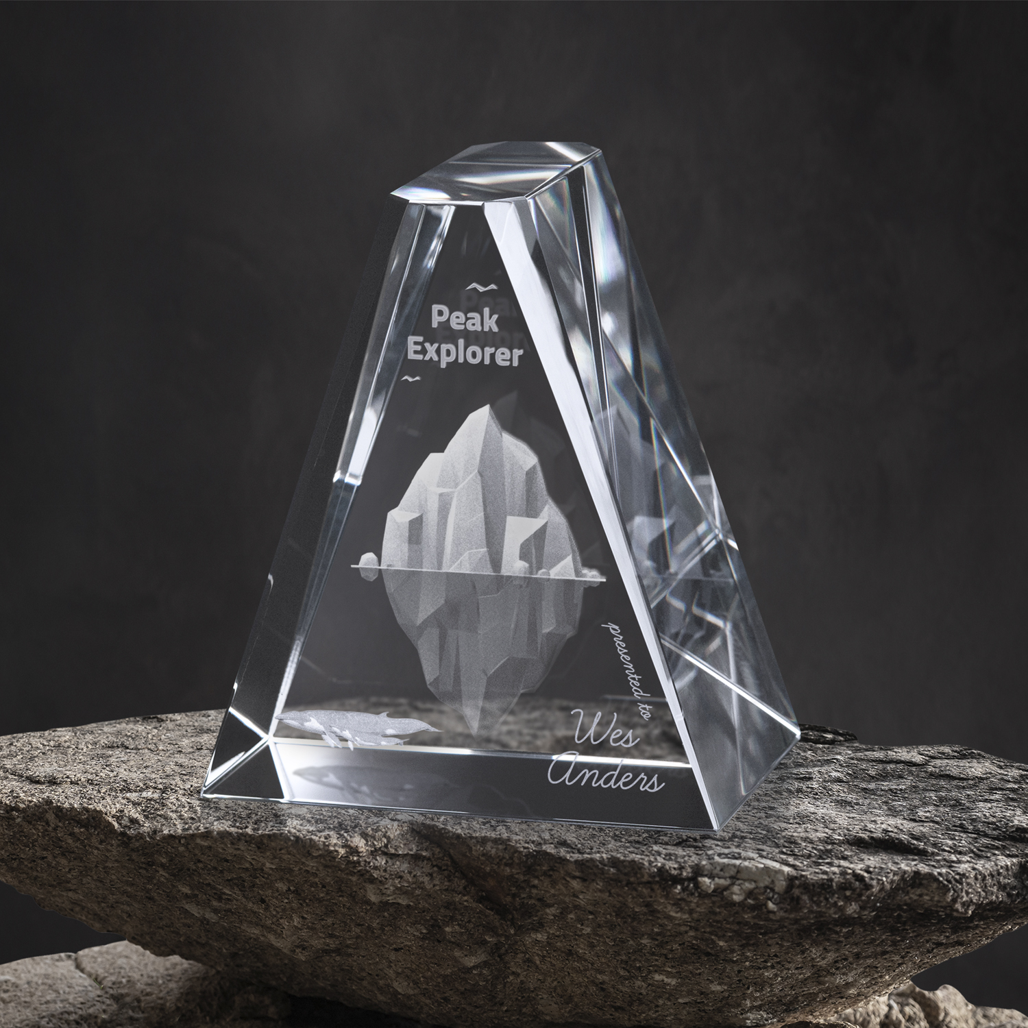 Avondale Award, Optic