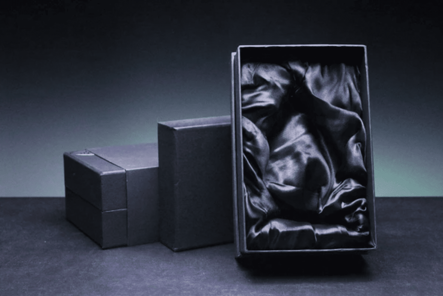 Achievement, Optic packaging