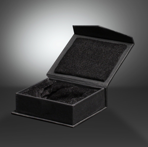 Windsor Paperweight, Optic packaging